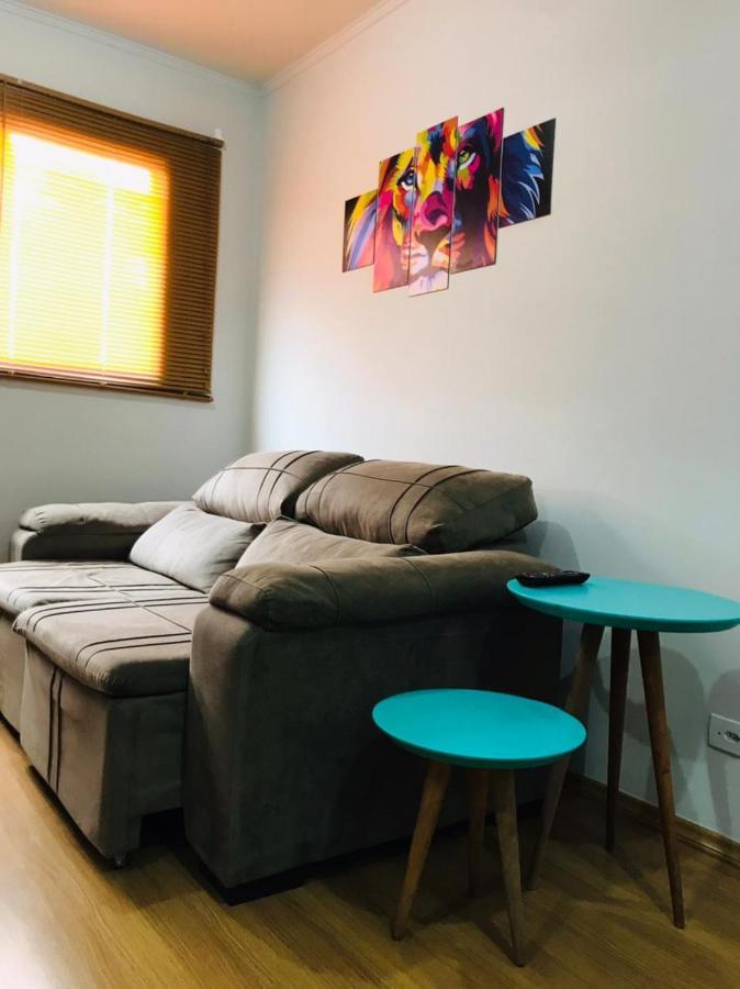 APARTAMENTO INTEIRO COM WiFi 70MB, AR CONDICIONADO, PROXIMO AO ESTADIO DO CAFÉ Londrina Esterno foto
